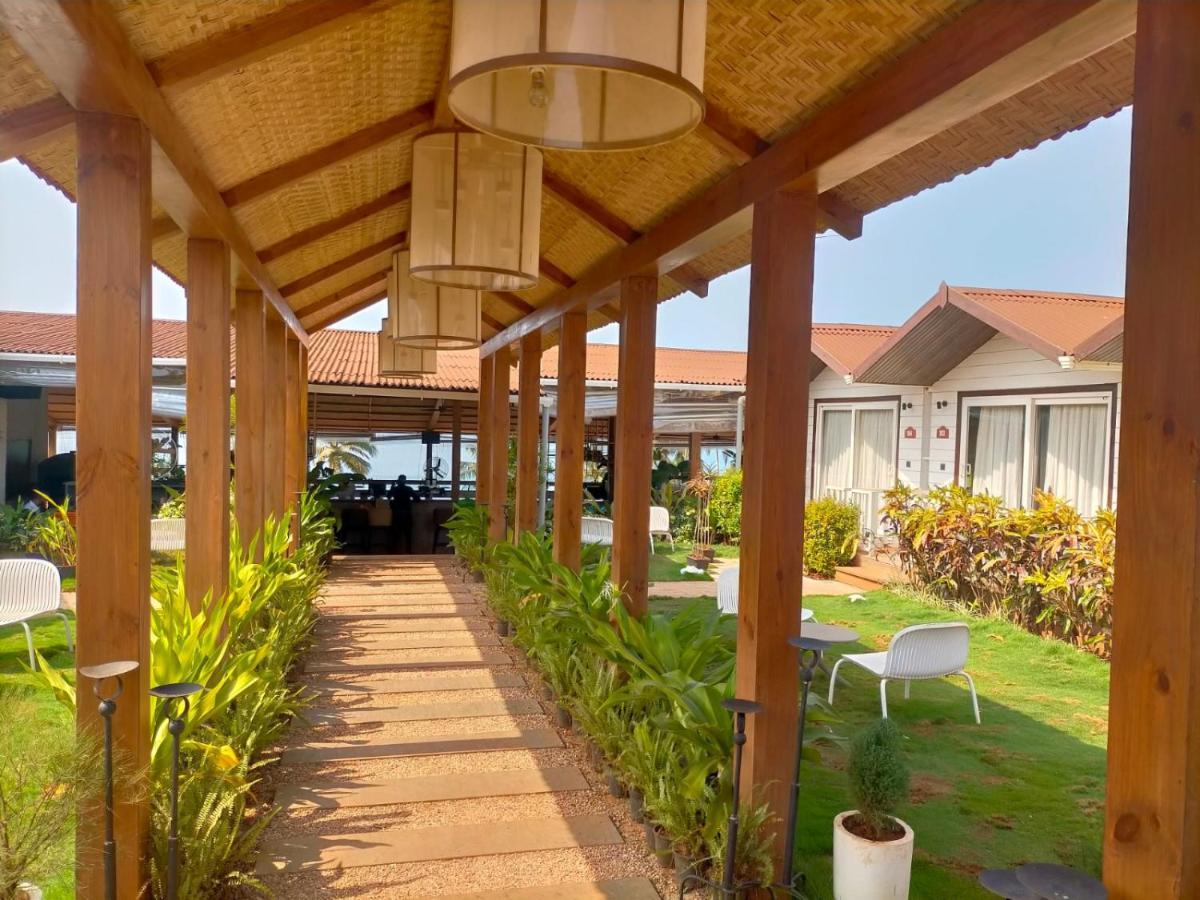 Stone Wood Beach Resort, ואגאטור מראה חיצוני תמונה